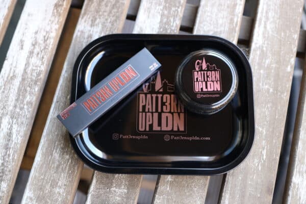 Patt3rn Up LDN rolling tray